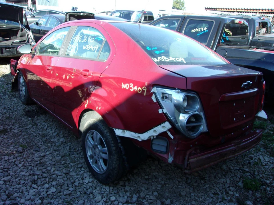 Conjunto de palanca de cambios de transmisión automática usado se adapta a: Chevrolet Sonic Gra 2012 Foto 4 de 4