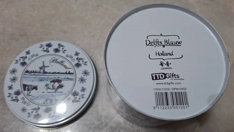 Used EMPTY Holland Porcelain designed Cannister Tin Container Honey Waffles - Image 3 of 4