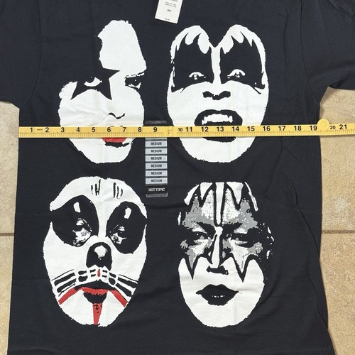 KISS Faces Jumbo Graphic T-Shirt MEDIUM New - Picture 2 of 5