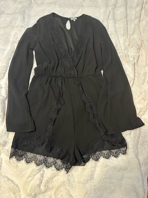 Tobi Black Lace Long Sleeve V Neck Romper M