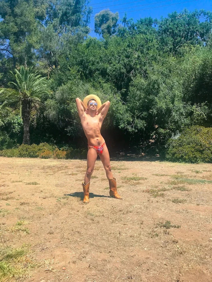 Sexy Men’s Cowboy Red Tartan Plaid Thong - Image 4 of 4