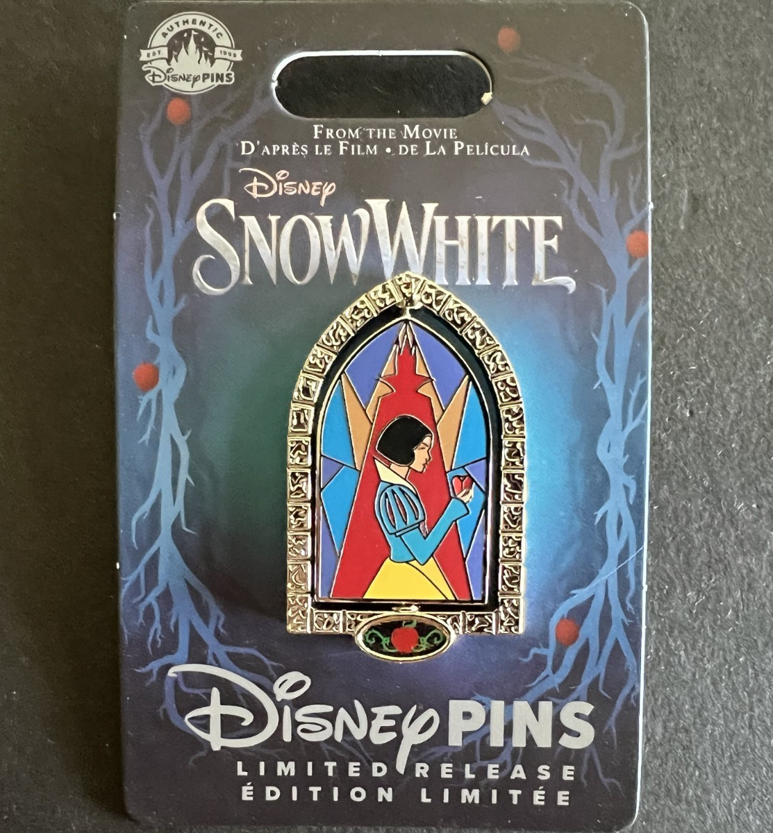 Snow White & Evil Queen - Stained Glass Window - Spinner - LR Disney Pin 174195