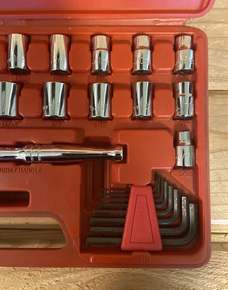 36 pc Crescent 3/8" Drive Socket Wrench Set SAE Standard/Metric w/ Organize Case - Image 3 of 4