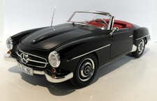 Minichamps 1/18 Scale diecast - 100 037030 Mercedes Benz 190 SL 1955 Black