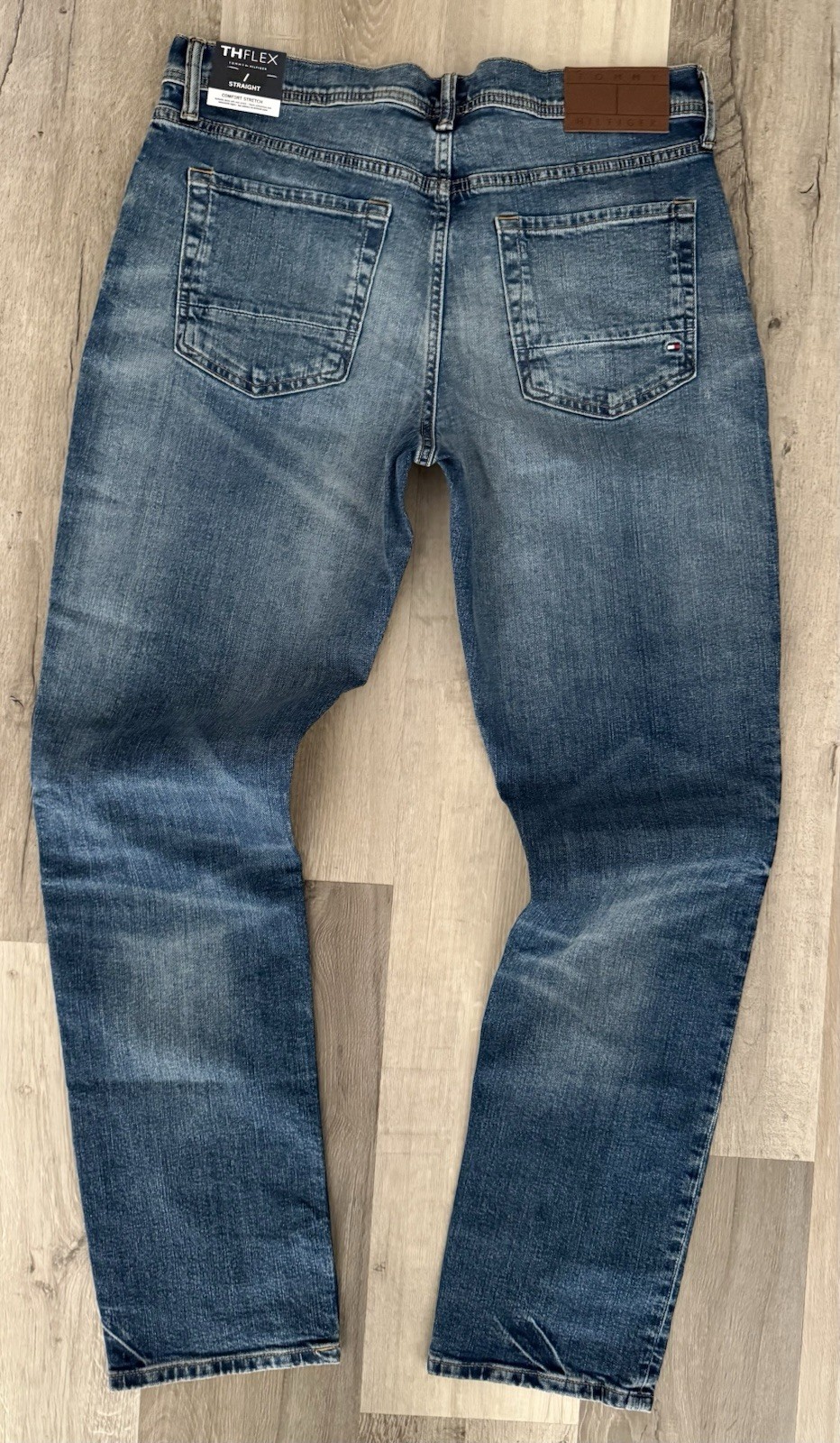 Tommy Hilfiger Straight Leg Jeans Men Size 36 X 30 Blue Distressed Wash Stretch thumbnail 5