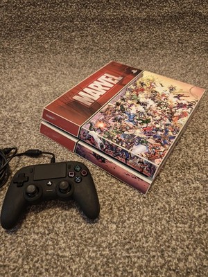 Sony PlayStation 4 500GB, PS4 - Ersatzteile oder Reparatur, Marvel Skin + kabelgebundener Controller