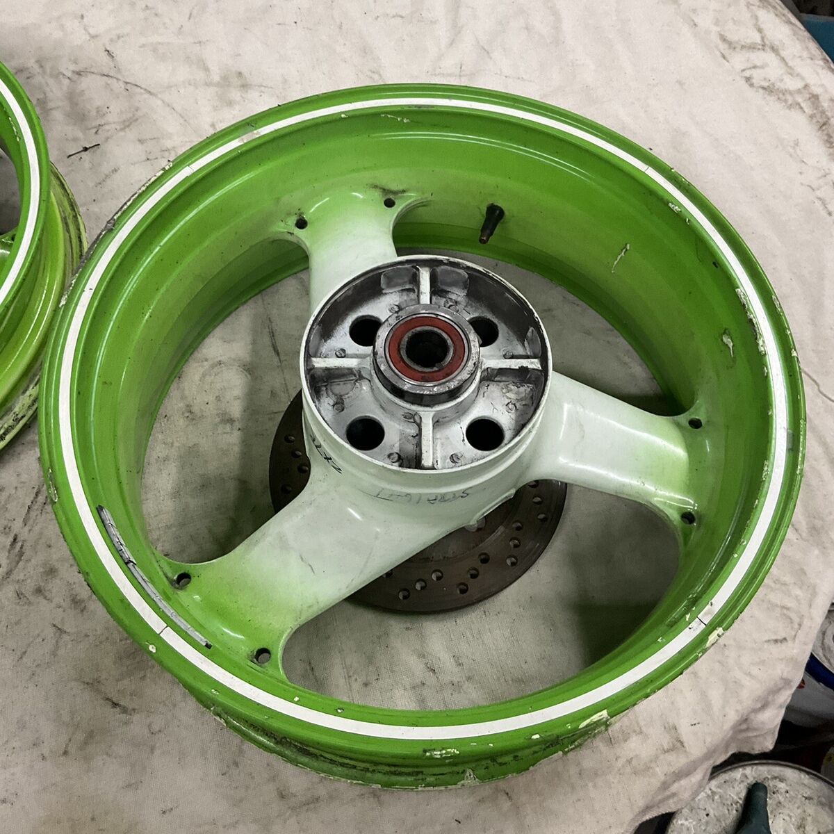 KAWASAKI ZX7R OEM WHEEL SET ZX7 Front Rear RIM Brake Rotors KAWASAKI ZX7R OEM WHEEL SET ZX7 Front Rear RIM Brake Rotors