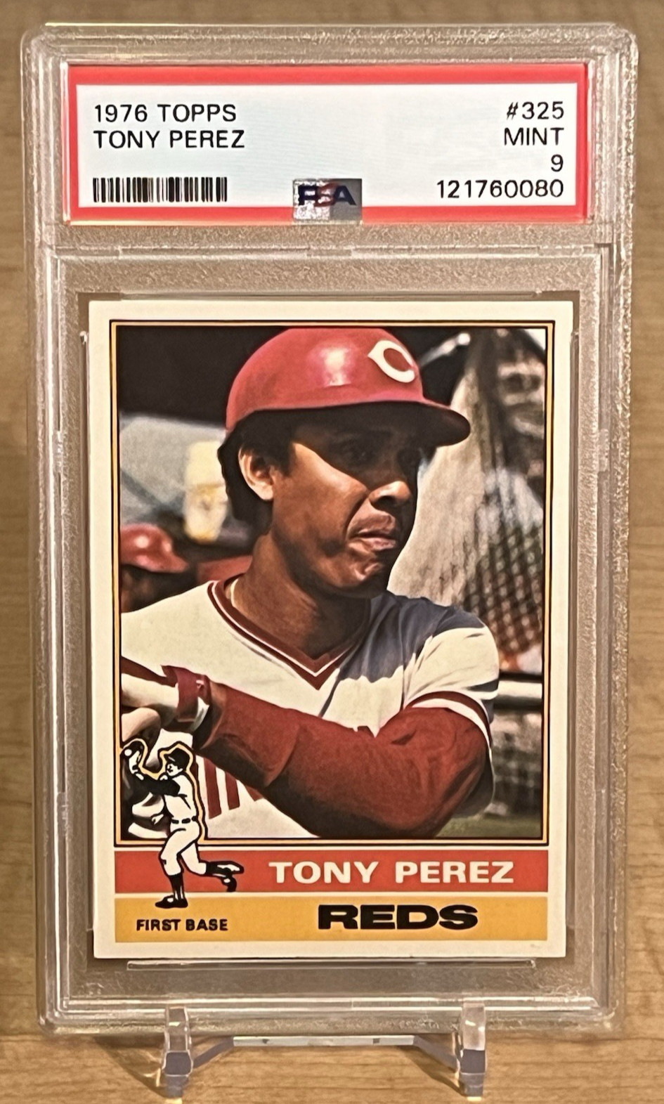1976 Topps Tony Perez #325 Cincinnati Reds PSA 9