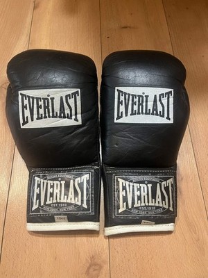 Everlast 1010 Boxing Gloves 10 oz lace up (RARE DISCONTINUED ITEM!!!!)