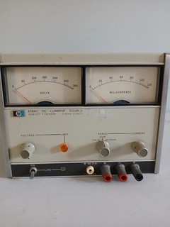 HEWLETT PACKARD PRECISION CONSTANT CURRENT SOURCE MODEL 6186C AND MANUAL