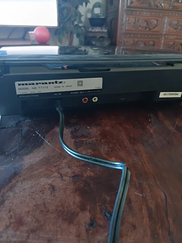TOCADISCOS MARANTZ. MODELO TT173 Foto 4 de 4