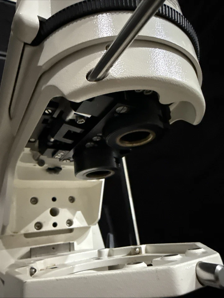 Zeiss Axioskop 2 FS Microscope Base Only - Image 4 of 4