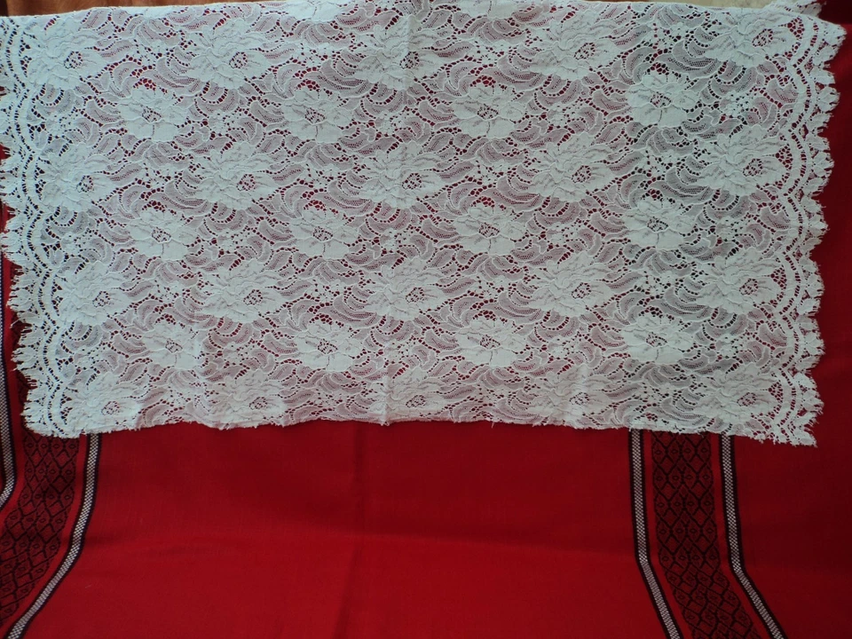 COUPON  DENTELLE de CALAIS LEAVERS Ancienne  95 cm. x 53 cm. T B E. - Photo 2/4