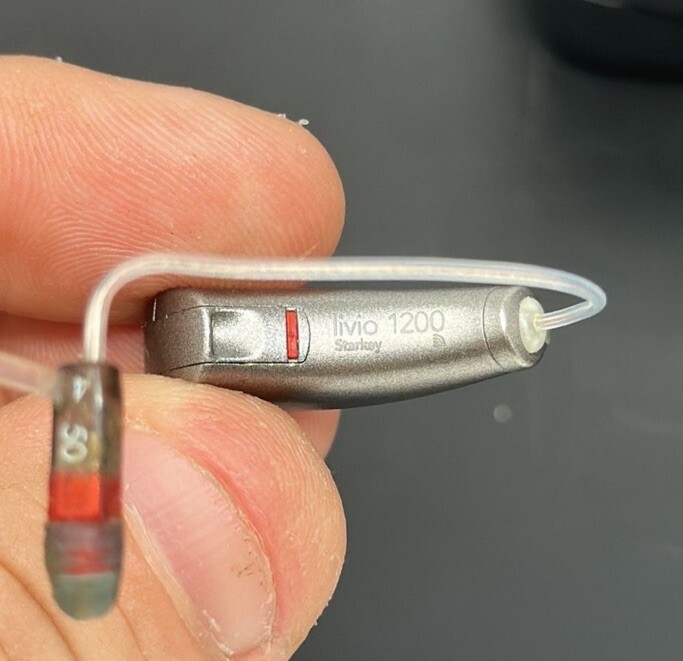 Set Of STARKEY LIVIO 1200BLUETOOTH HEARING AIDS eBay