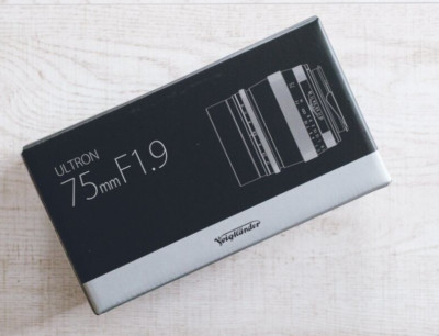 VOIGTLANDER Ultron 75mm F1.9 MC Matte-Black Lens VM Mount Manual Focus- New