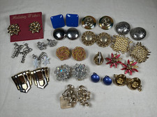 Assortment Of 18 Vintage Clip-on Earrings Lot