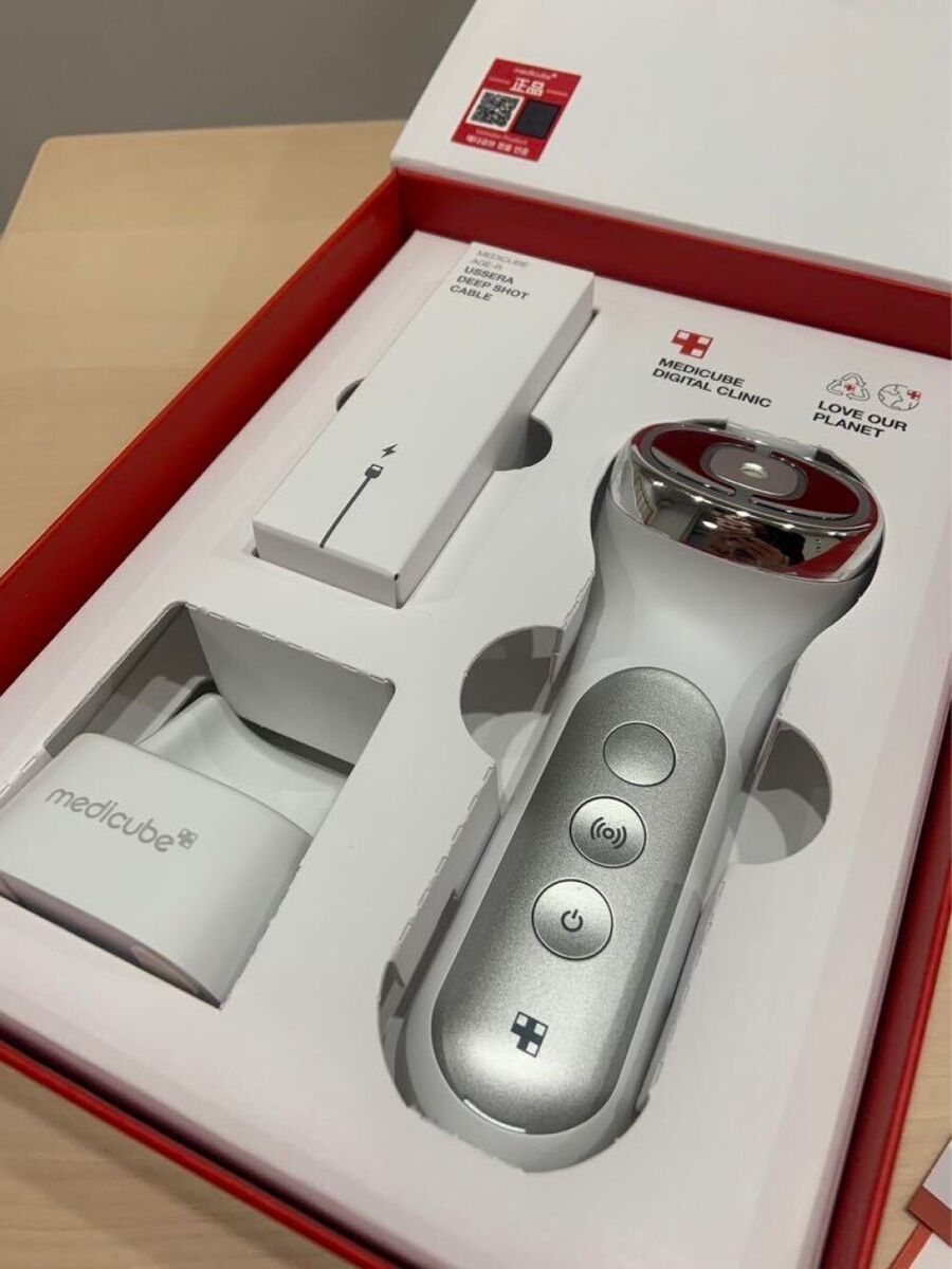Medicube AGE-R USSERA DEEP SHOT Home Skin Care Device K Medicube AGE-R USSERA DEEP SHOT Home Skin Care Device K