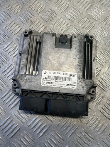 Opel Insignia A 2009 55577619 Motorsteuergerät Modul ECU TOF51940