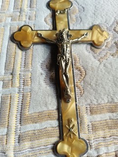 vintage crucifix pendant