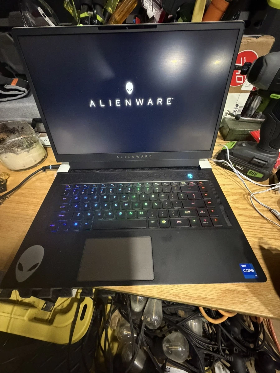Alienware 15 R2 - スペック、テスト、価格 | LaptopMedia 日本 【中古