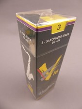 Vandoren Alto Sax V16 Reeds Strength 3 Box of 5 plus bonus