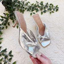 RAYE Dane Heels in Silver Sz 8.5