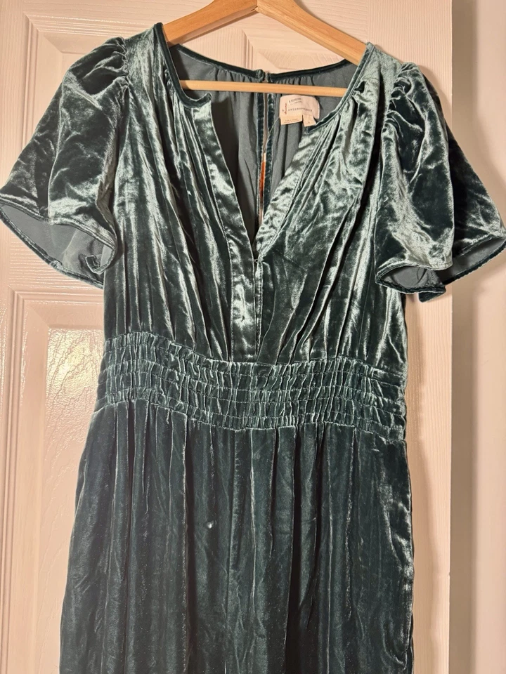 Mono Anthropologie Somerset Edición Terciopelo Talla S Verde Vacaciones Minimalista Foto 3 de 4