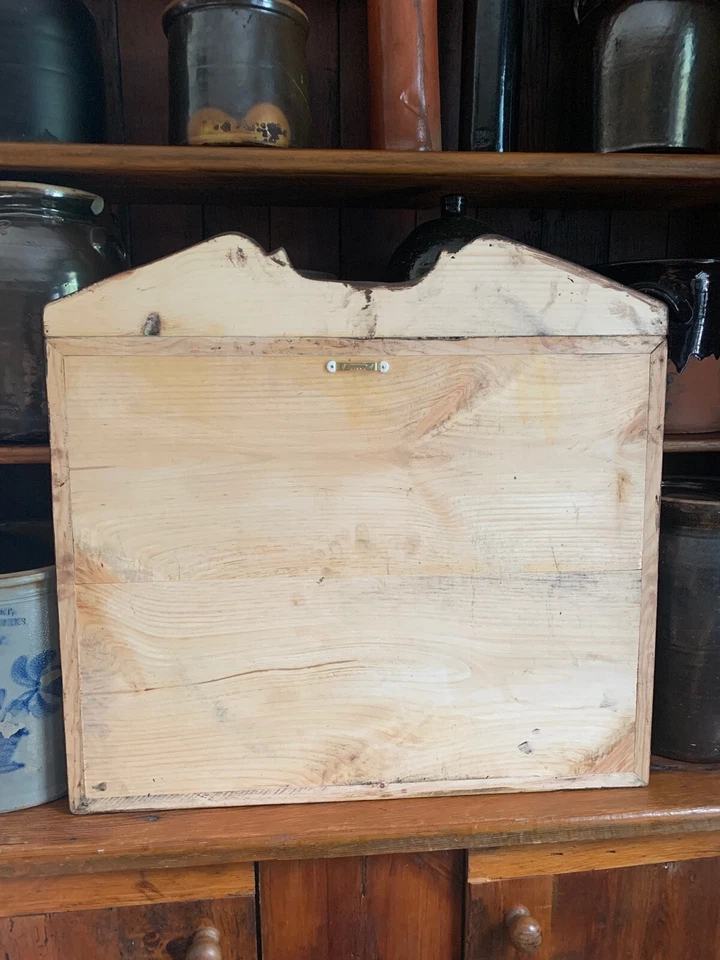 Primitive, Colonial, Early American Tavern Sign - Image 4 of 4