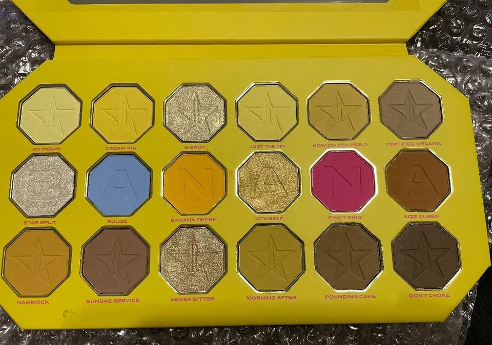 JEFFREY STAR BANANA FETISH EYESHADOW PALETTE - Image 4 of 4