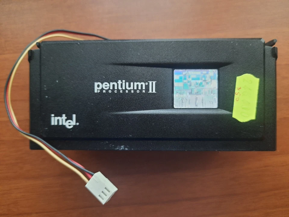 cpu processore slot1 PII a 350 MHz, fsb 100 MHz SL2U4 (Deschutes) - Immagine 2 di 4