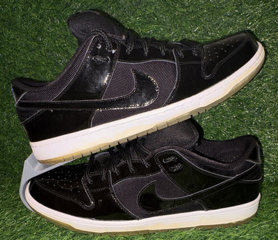Nike SB Dunk Low Pro Space Jam Men s Low-Top Lace-Up Black 304292-021