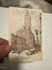 5-Star Carlyle Hotel NYC Postcard Un-Marked New York City 1957