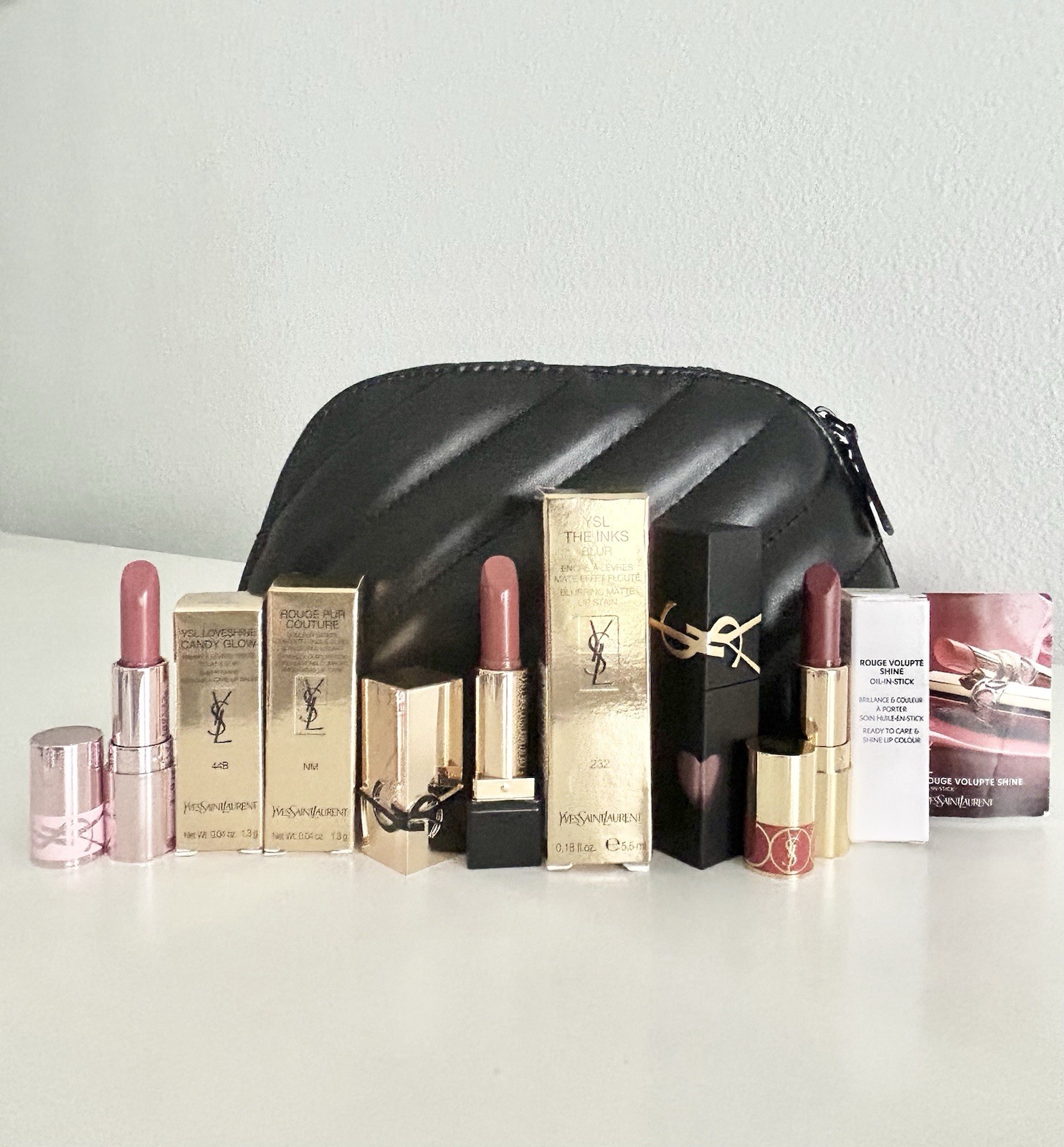 YSL Yves Saint Laurent Set di rossetti 4 pezzi con sacchetto cosmetico nero