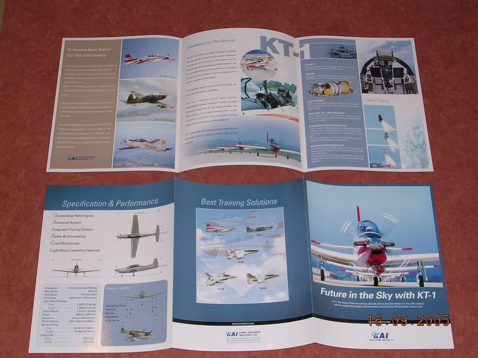 KT-1 KOREA plane - brochure catalogue avion entrainement militaire - english - Photo 1/1