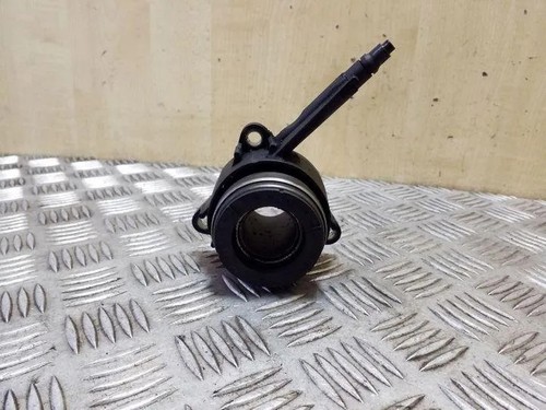 Clutch release bearing
