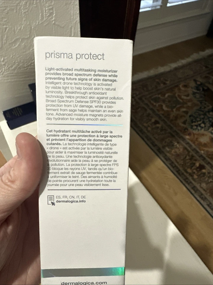 Protector solar de amplio espectro Dermalogic- Prisma Protect FPS 30 caducado Foto 2 de 4