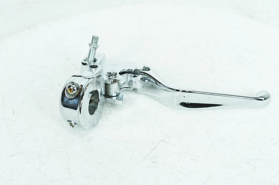 Harley Sportster XL883 L 2005 baja OEM palanca de control embrague delantero izquierdo Foto 3 de 4