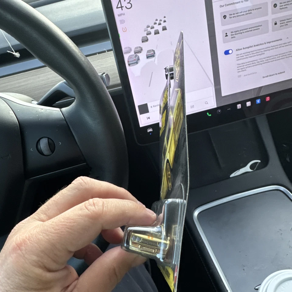 Hot Wheels 2026 Japan Historics 5 (JH5) Datsun 510 Wagon Chase 0/5 Gold - Image 4 of 4