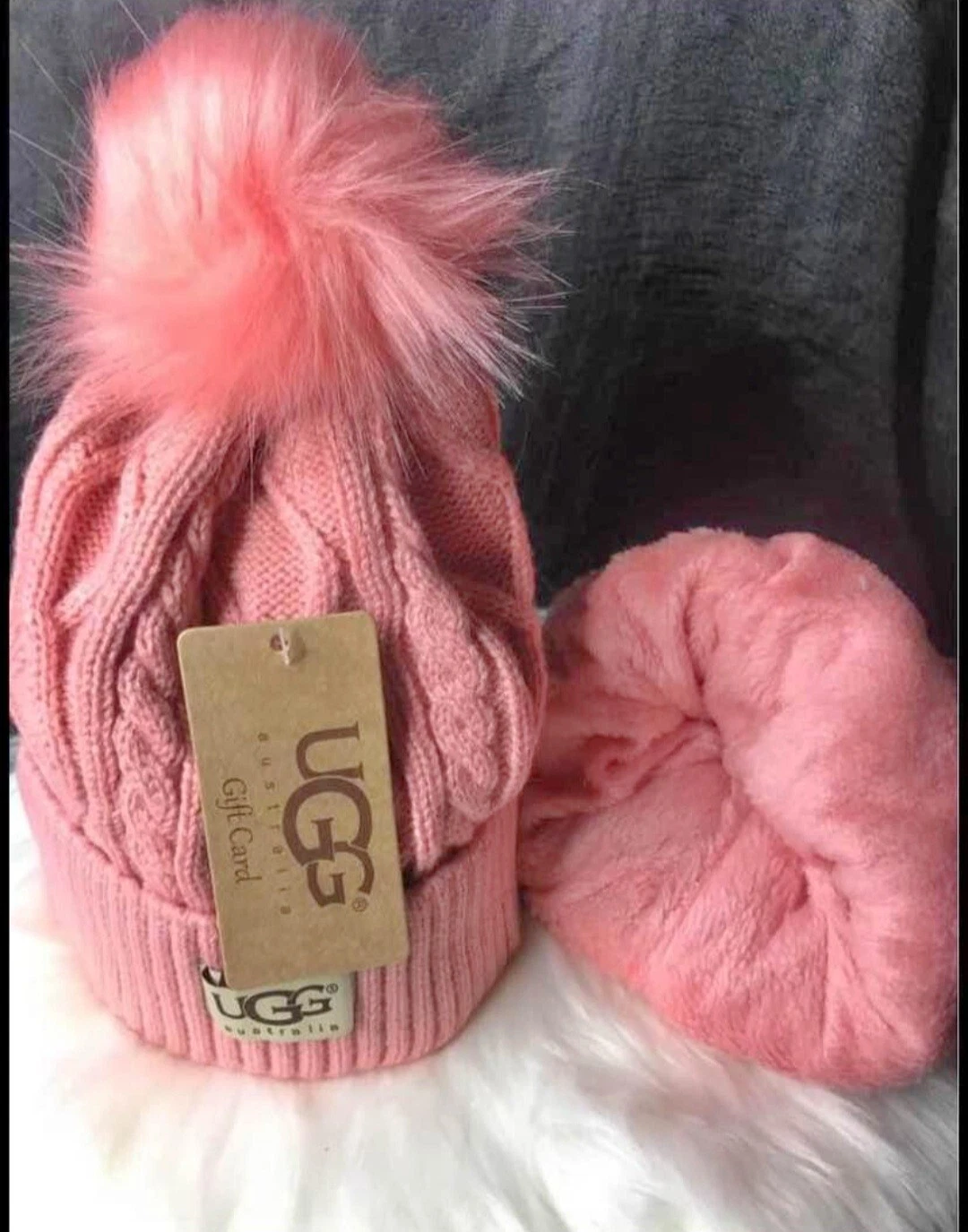Ugg Knit Winter undeeline fleece beanie Pink Os
Opens in a new window or tab