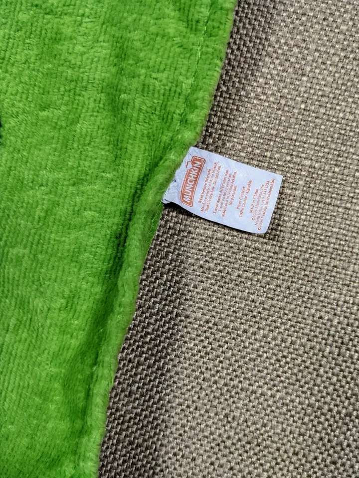 Babero Dora La Exploradora Marca Munchkin Foto 3 de 4