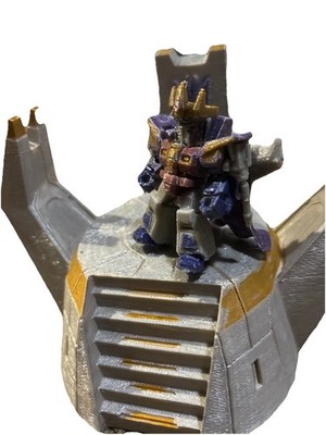 Transformers G1 85 Decepticon Coranation Stage  Diorama 2.2 Inch(Blokee) Scale