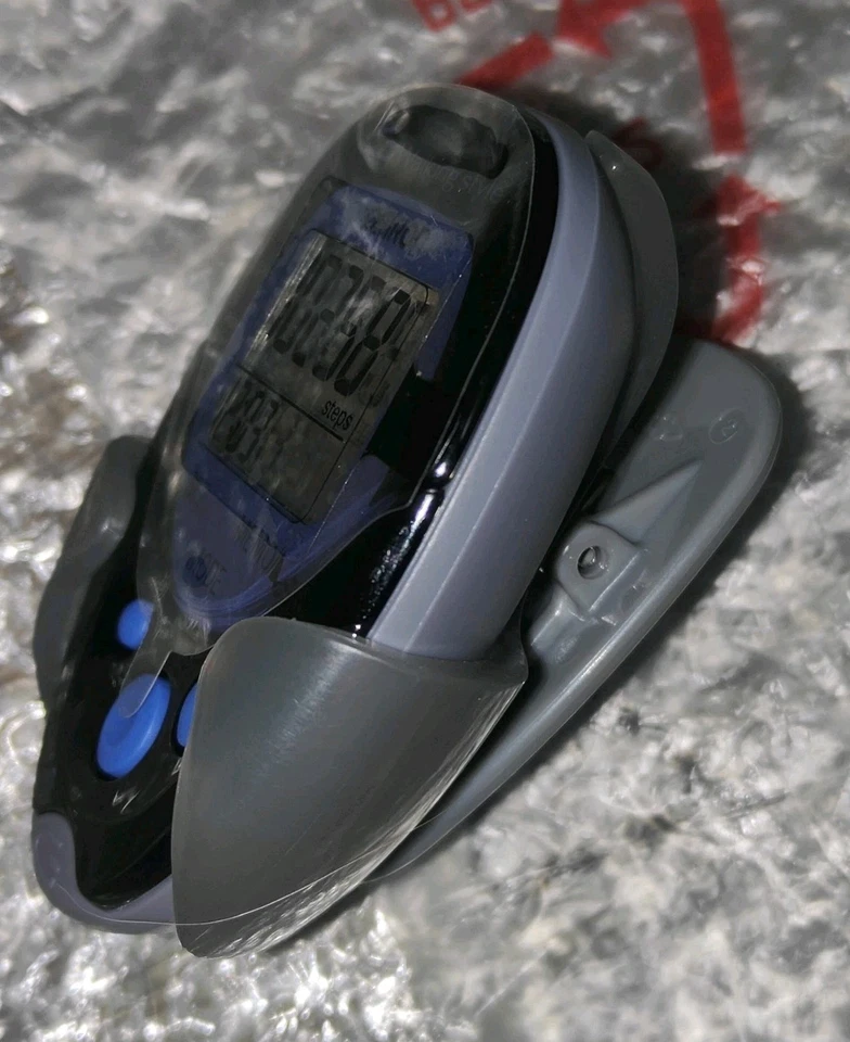 OMRON HJ-113 GO SMART POCKET PEDOMETER W/ 2D SMART SENSOR TECHNOLOGY NEW NO BOX - Image 4 of 4