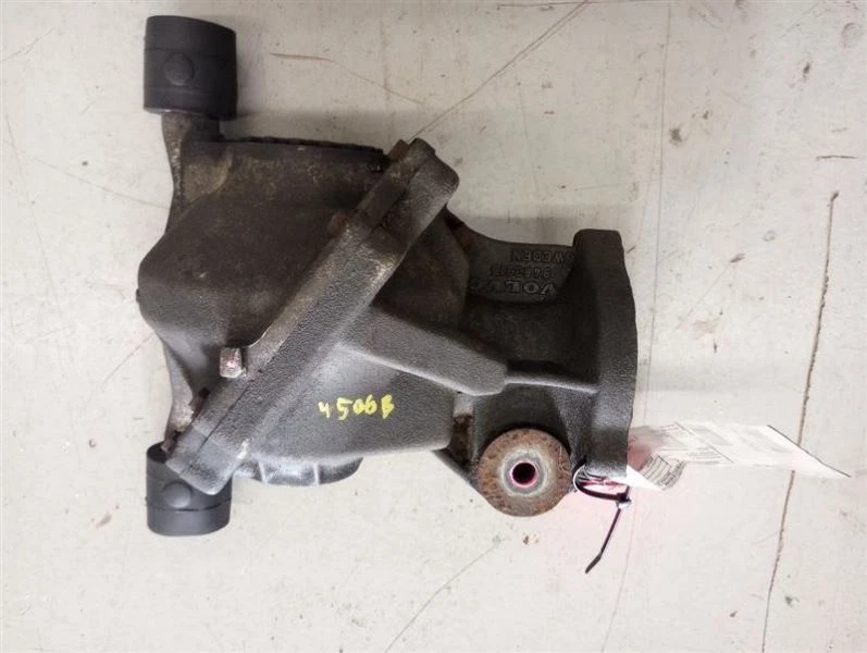 Portaequipajes trasero sin embrague Volvo XC70 V70 2001 2002  Foto 3 de 4