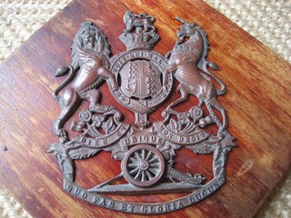 Victorian Militaria – Royal Artillery Coat of Arms Brass Cartouche or Pouch Badg