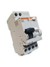 Merlin gerin 19279 interruttore differenziale magnetotermico 1p+n 25a 0,03a c-ac