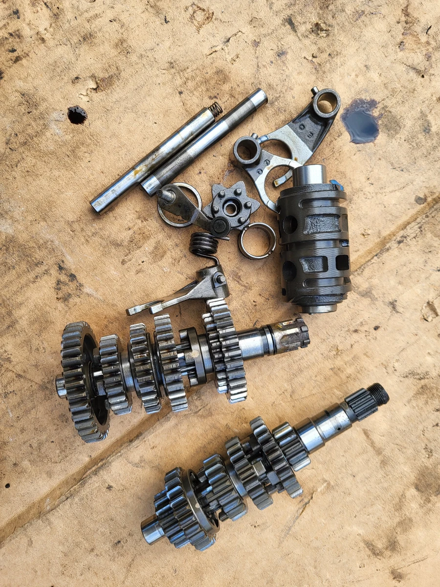 Complete gearbox for a KTM Duke 125