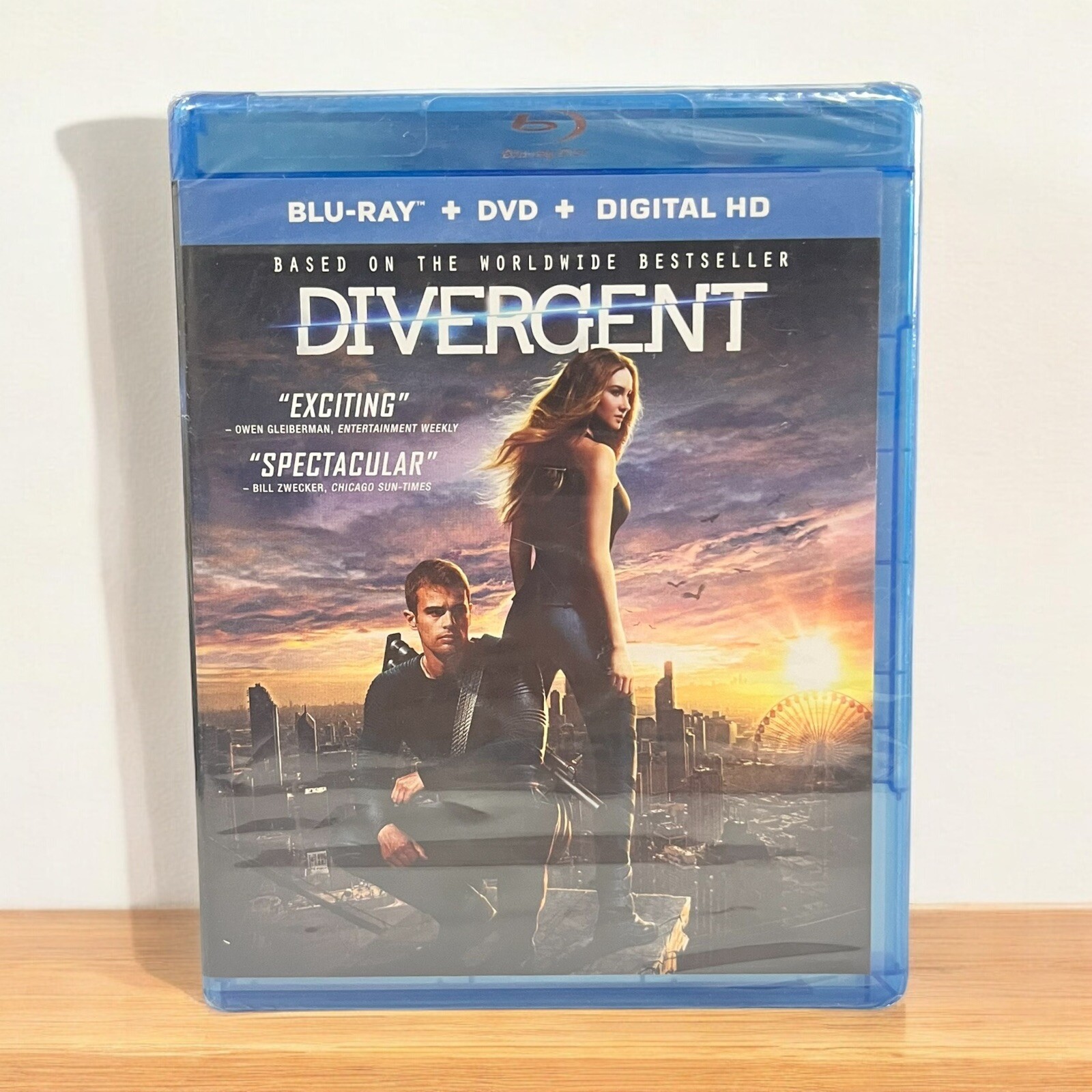 Divergent Movie (Blu-ray, 2014) DVD