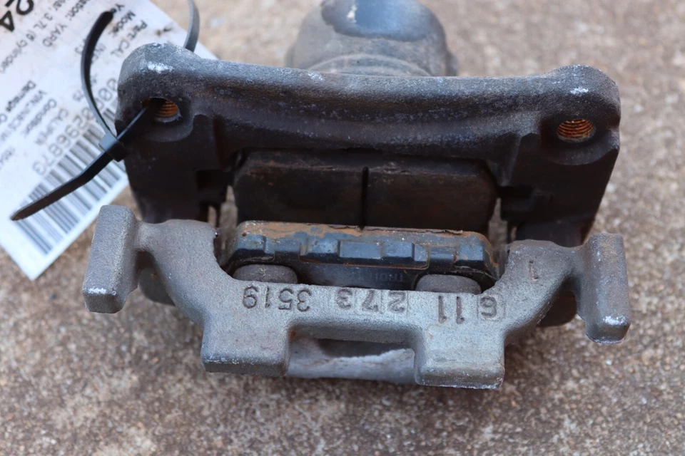 Pinza de freno trasera izquierda Infiniti FX35 FX37 QX70 2010-2013 OEM Foto 4 de 4