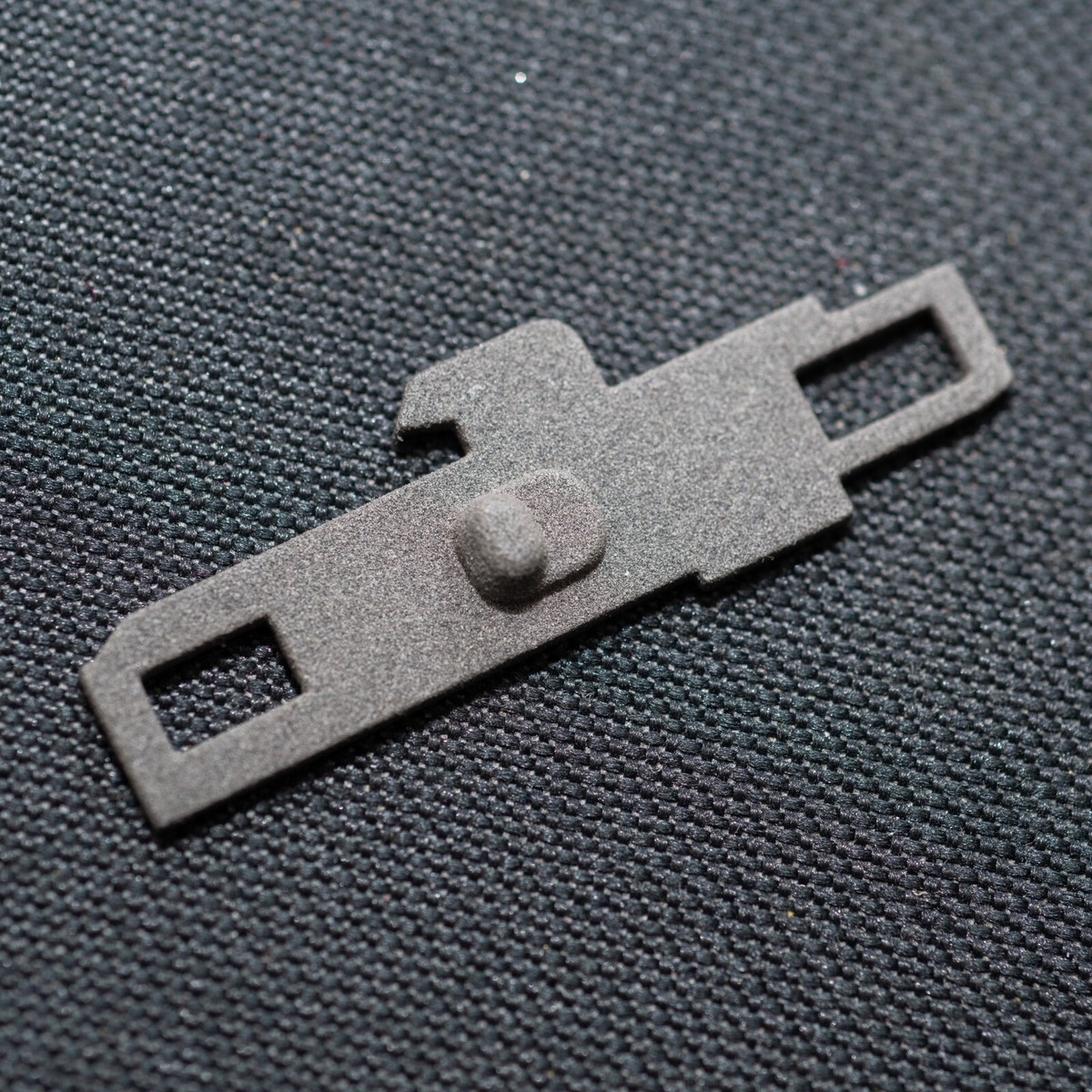 Nikon N4004 N5005 N6006 F-401 F-601 Internal Door Latch 1K206-046