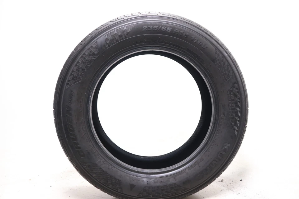 Juego de 2 usados 235/65R18 Kumho Crugen HP71 - 110V - 9,5/32 Foto 4 de 4
